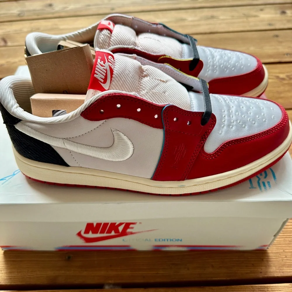 Nike Air Jordan 1 Low Trophy Room Men's Sneakers - Picture 4 of 5